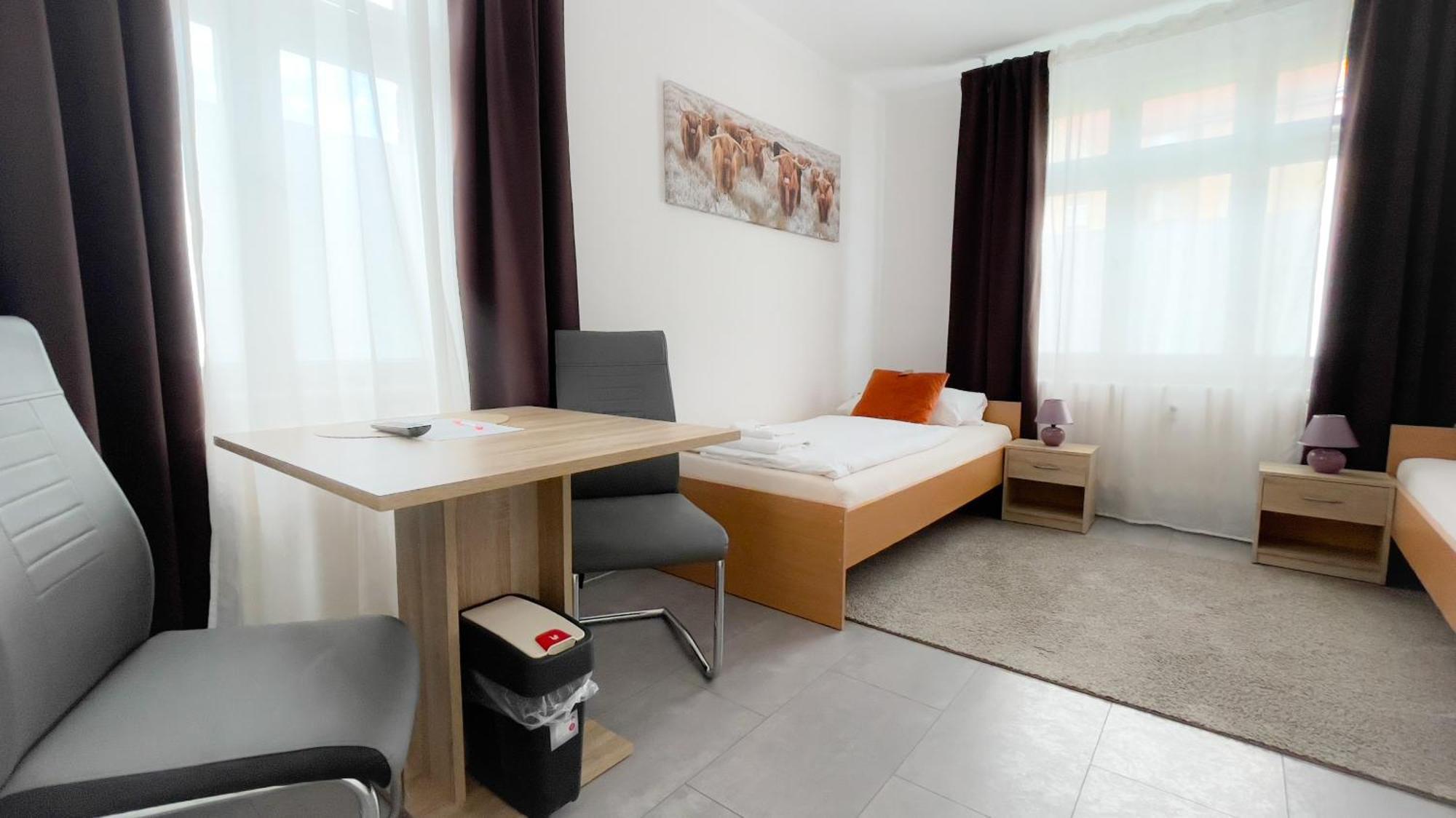 Motel Daria Hennigsdorf Berlin Екстер'єр фото